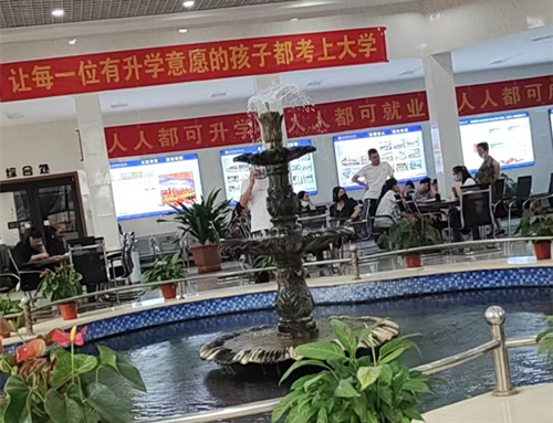 石家莊鐵路學(xué)校春季班能插班嗎 學(xué)校新聞